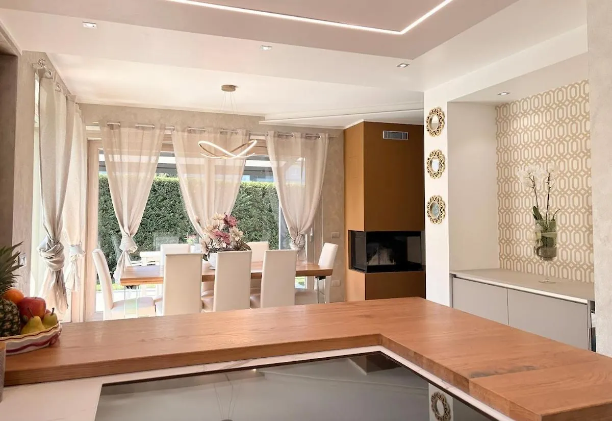 Serenity Villa - Lake Como Colico 0*,  Ιταλία